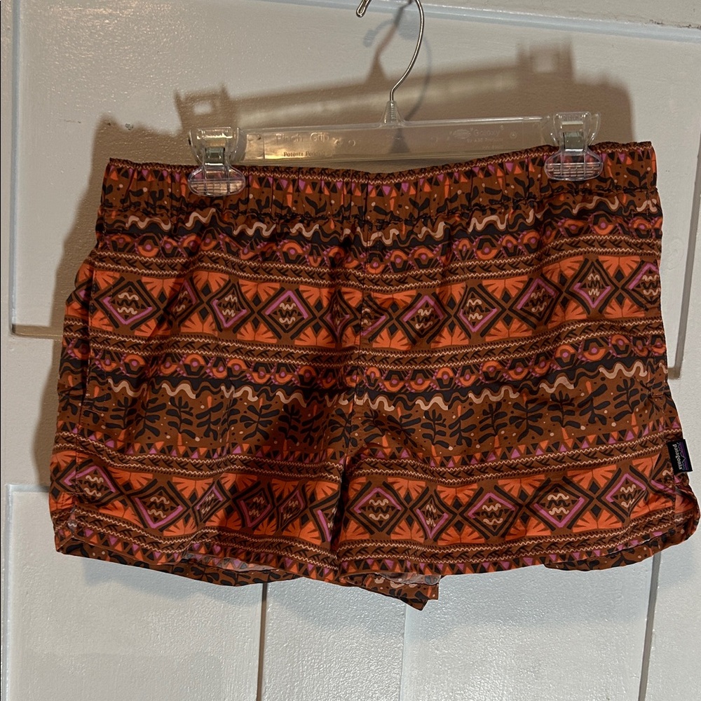 Patagonia barely baggies size large